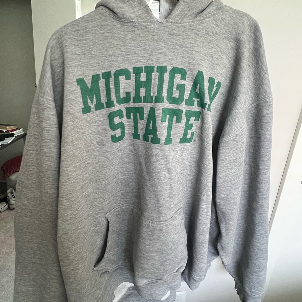 Oversized Michigan State Sweatshirt